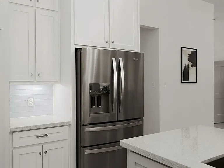6001 N Playa Del Sol St — Photo 31