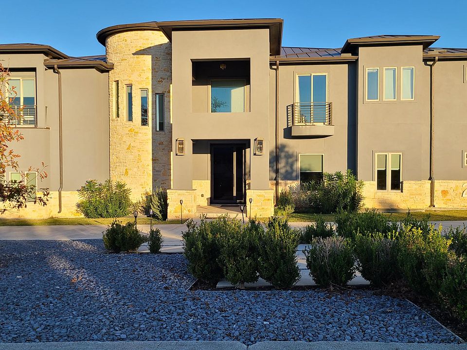 1st image of 20010 Terra Cyn