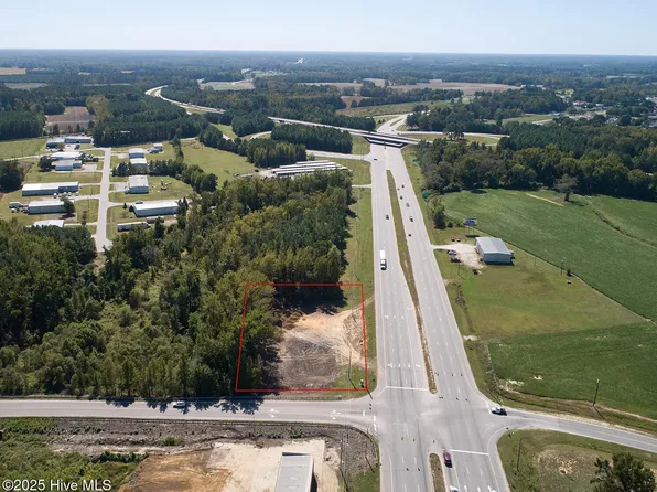 4161 Us 301 Highway S, Wilson, NC 27893