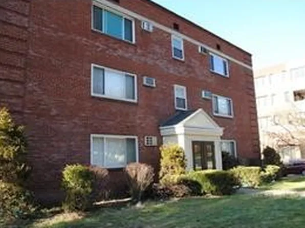 5237 5th Ave APT B1, Pittsburgh, PA 15232