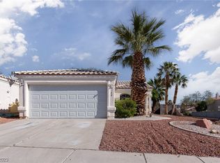 8200 Hercules Dr, Las Vegas, NV 89128