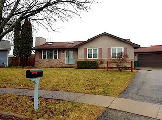 6607 Paul Briese Ct, Plainfield, IL 60586