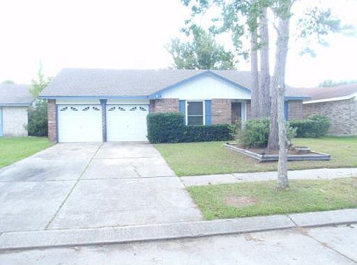 2nd image of 745 Ridgewood Dr