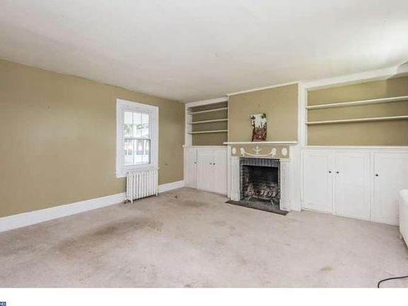 2nd image of 3106 Kennett Pike
