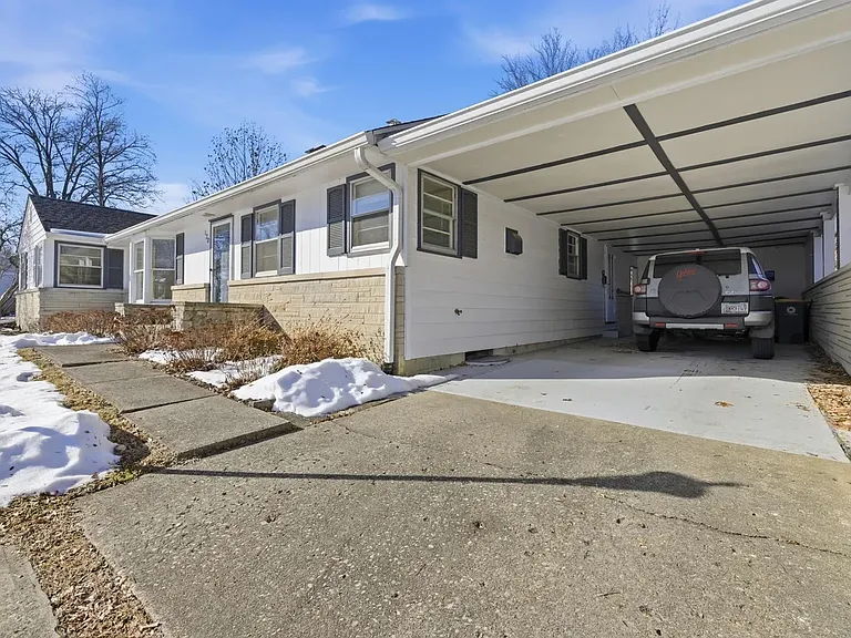120 S Hillsdale Dr — Photo 38