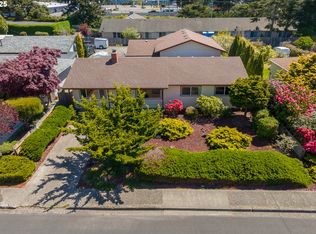 1088 Nopal St, Florence, OR 97439