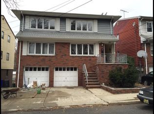 371 Bernard Pl #2, Ridgefield, NJ 07657