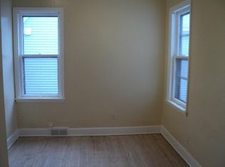 498 Beaumont St, Saint Paul, MN 55130