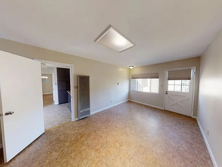5309 Redding Rd — Photo 5