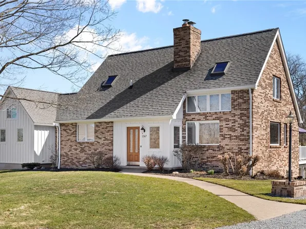1367 Brace Rd, Victor, NY 14564