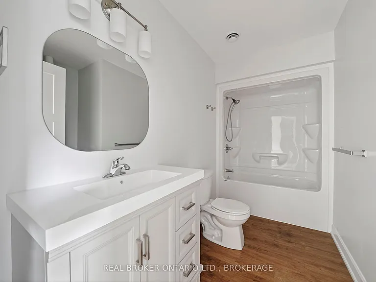 600 2nd St E #8B — Photo 44