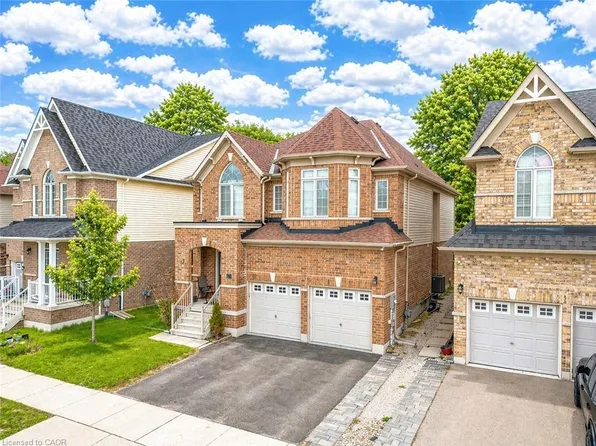 667 Linden Dr, Cambridge, ON N3H 0B6