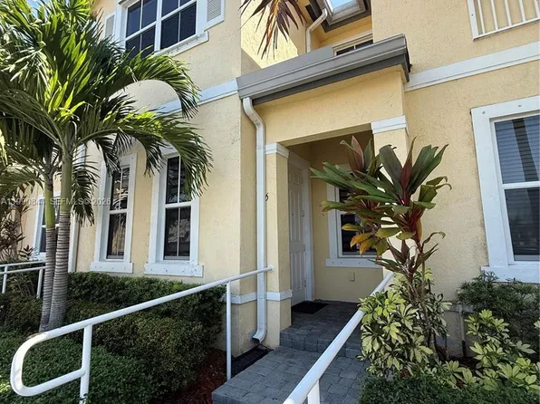 134 SE 28th Ter #6, Homestead, FL 33033