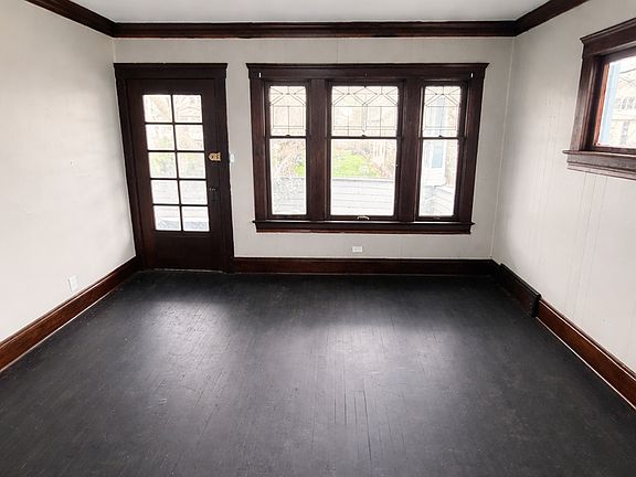 5th image of 9529 Mount Auburn Ave