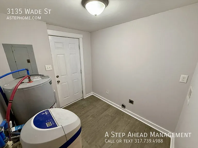 3135 Wade St — Photo 12