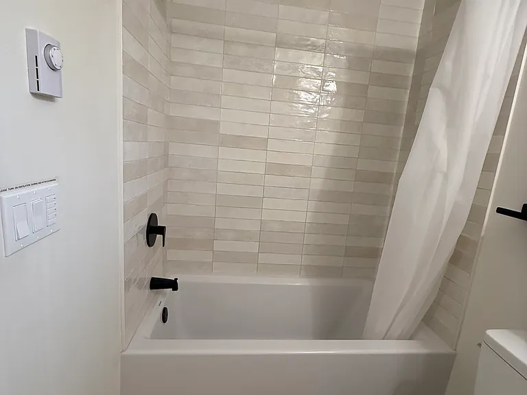 2326B 15th Ave S #2 — Photo 28