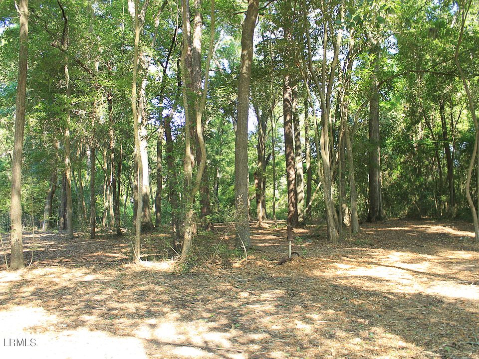1st image of 25 Meridian Rd