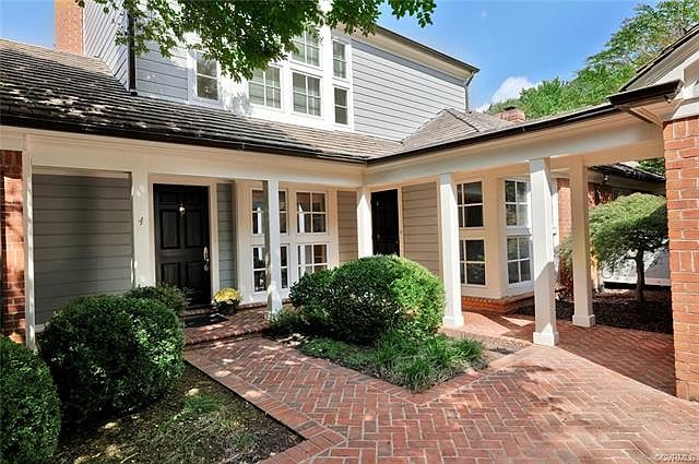 1st image of 4 Ellensview Cir