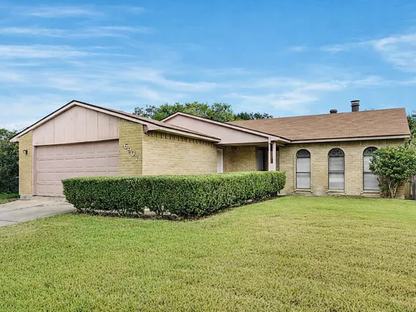 6907 Tara Dr, Richmond, TX 77469