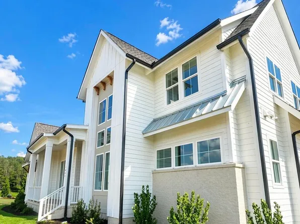 6301 Peony Hill Dr, Raleigh, NC 27603