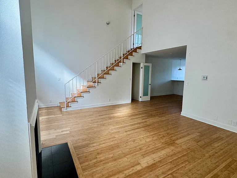 1628 S Bundy Dr #208 — Photo 3