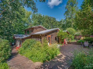 220 Creekside Ln, Tryon, NC 28782