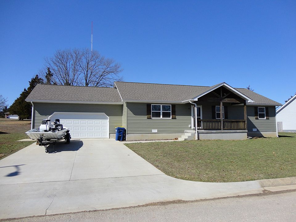 1st image of 28 Westwood Dr