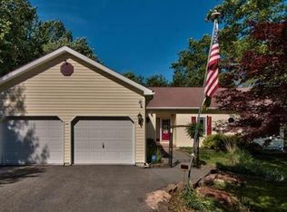 192 Chetco Rd, Albrightsville, PA 18210