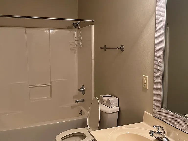 292 Oak Meadow Dr — Photo 5