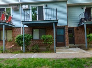 506 Blackstone Vlg #506, Meriden, CT 06450
