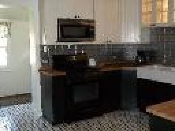 Gourmet Kitchen