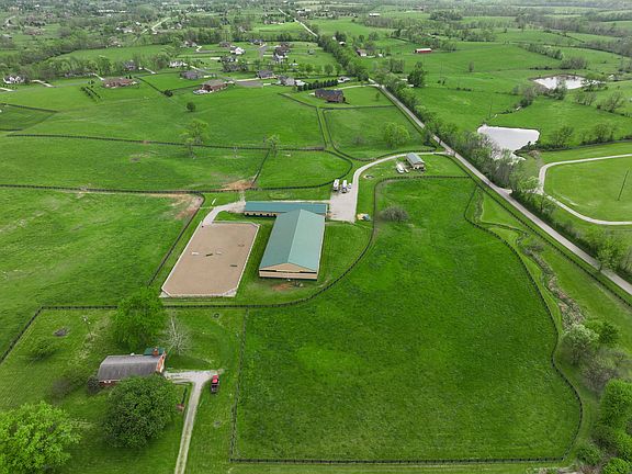 4th image of 3200 Fishers Mill Rd