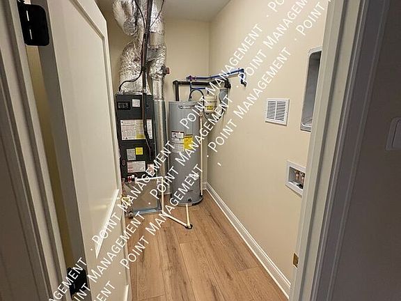 4th image of 1230 Howbert Ave SW #B