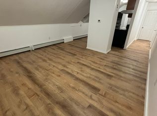 52 Alton St FLOOR 3, Providence, RI 02908