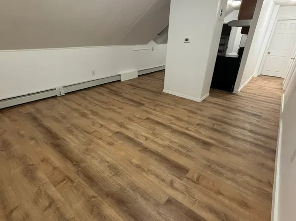 52 Alton St Floor 3, Providence, RI 02908