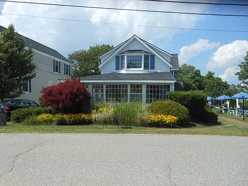 42 King St Photo 1