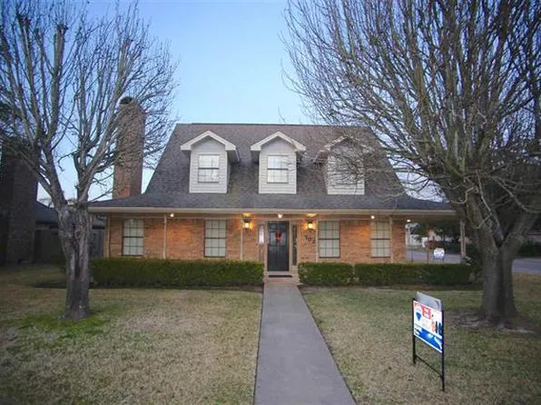 702 Texas Ave, Port Neches, TX 77651