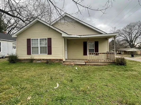 902 Harrell Ave, Dyersburg, TN 38024