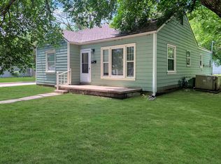 901 N Pershing St, Wichita, KS 67208