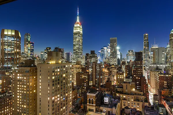 Sold by Compass | media 9