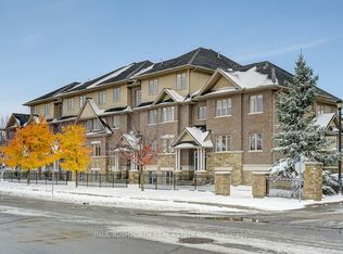 3791 F Canyon Walk Dr #G, Ottawa, ON K1V2M4