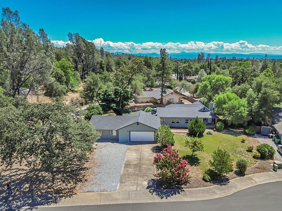 1st image of 1059 Gray Pine Way