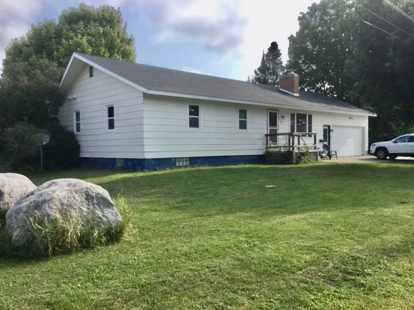 501 E 10th Ave, Sault Sainte Marie, MI 49783