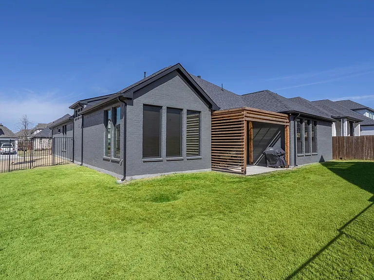 6033 Strada Cv — Photo 34
