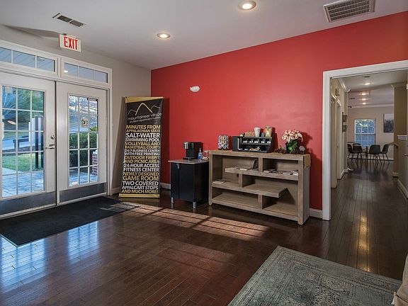 Mountaineer Village - 02