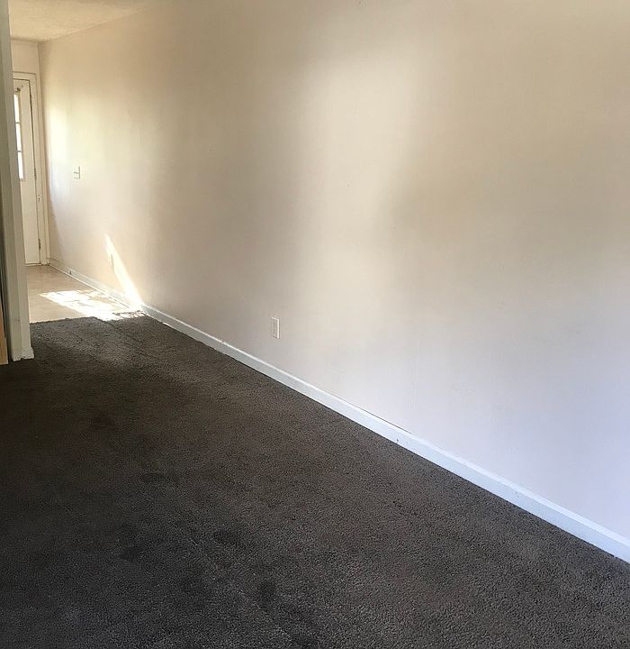 2nd image of 334 Jackson St #2