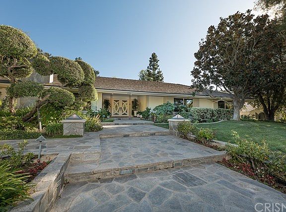 5th image of 4174 Arrowhead Cir