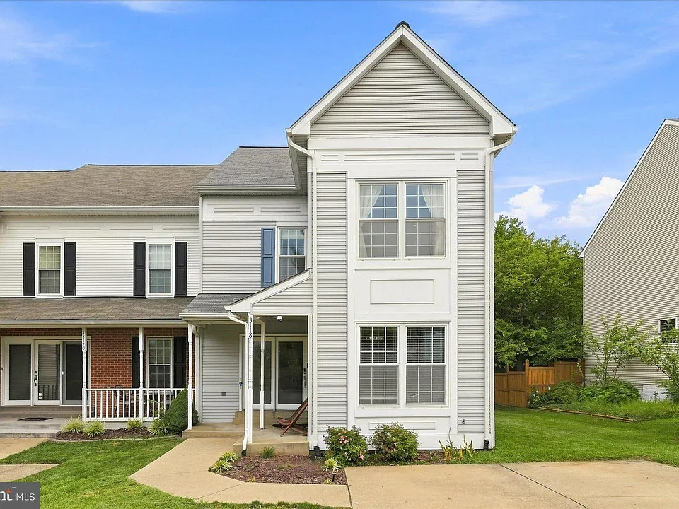 13118 Hearthside Ln