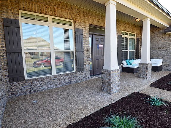 2nd image of 2699 Madeline Ln