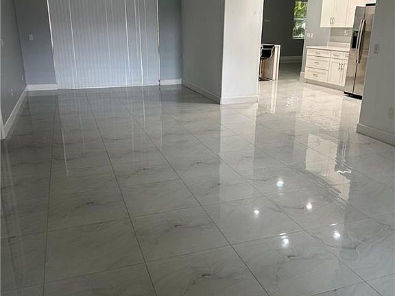 4th image of 9561 Blue Stone CIR